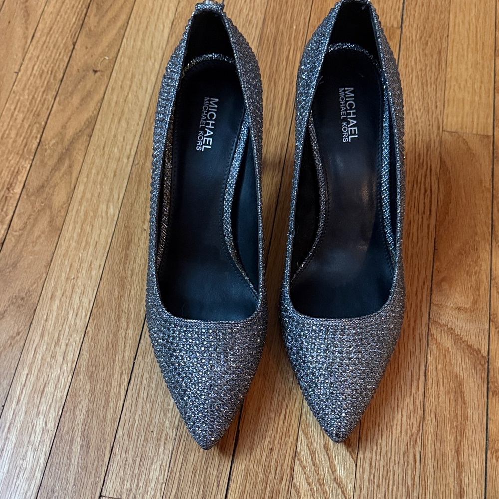 Michael Kors Glittering Silver Heels